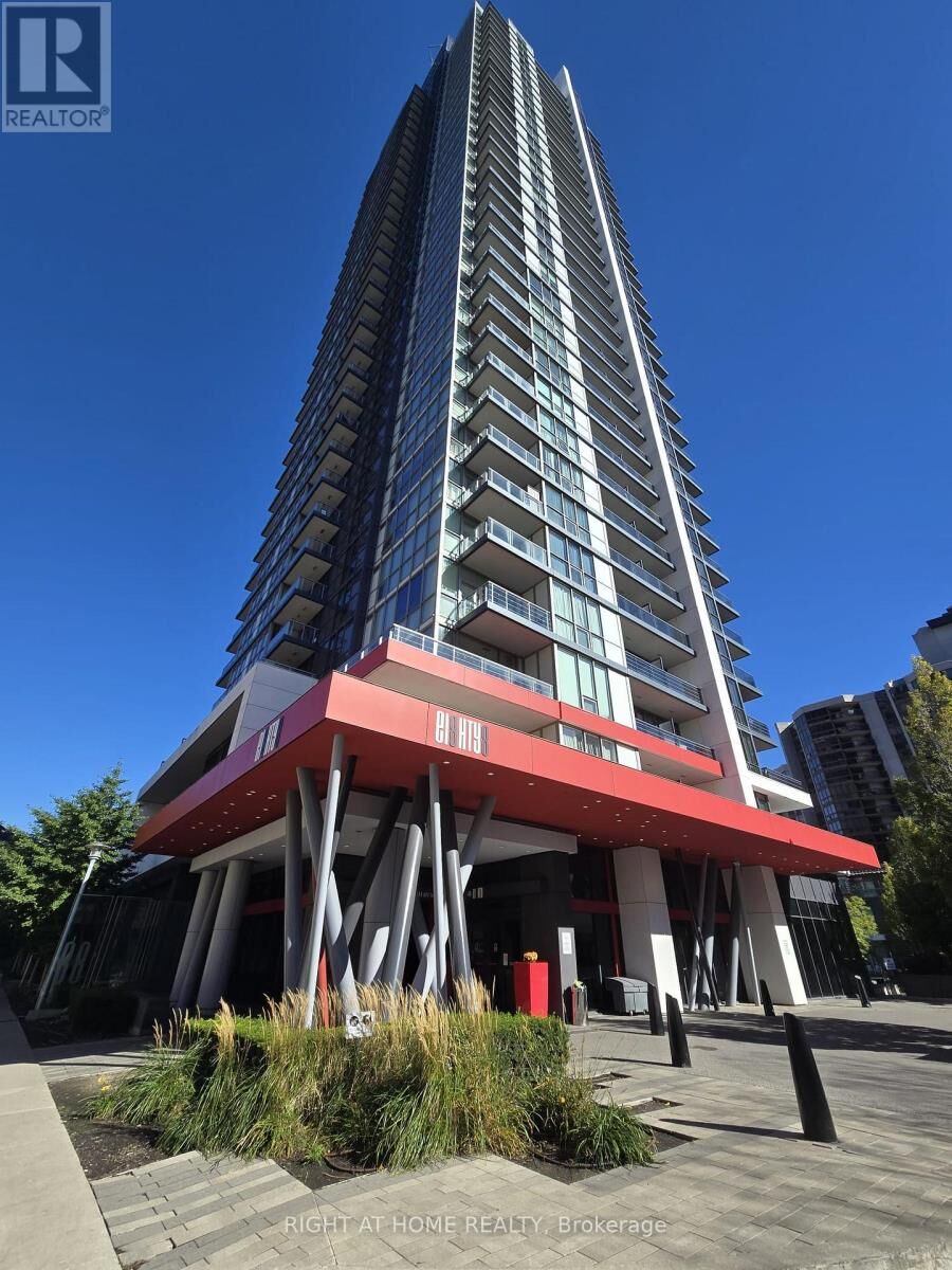 Property Photo: 88 Sheppard Avenue East 704 ON M2N 0G9
