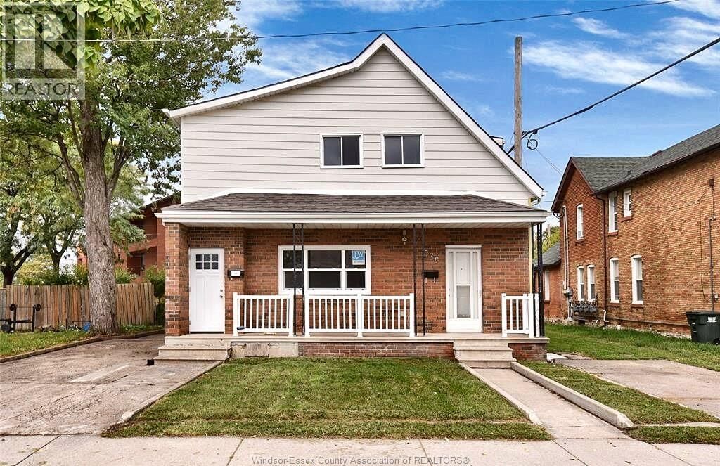 Property Photo:  736 University East 1  ON N9A 2Z7 