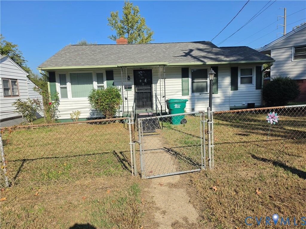 Property Photo:  509 N Dunlop Street  VA 23803 