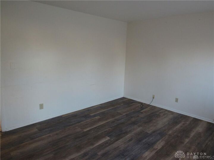 Property Photo: 4976 Marburn Avenue OH 45417
