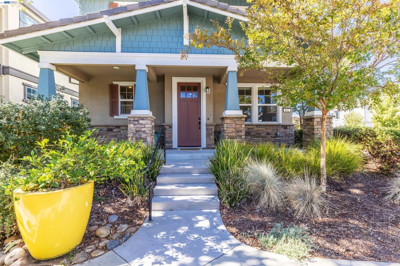 Property Photo: 601 Chives Way CA 94595