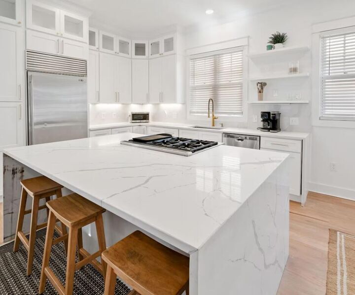 Property Photo:  89 E Kingston Road  FL 32461 