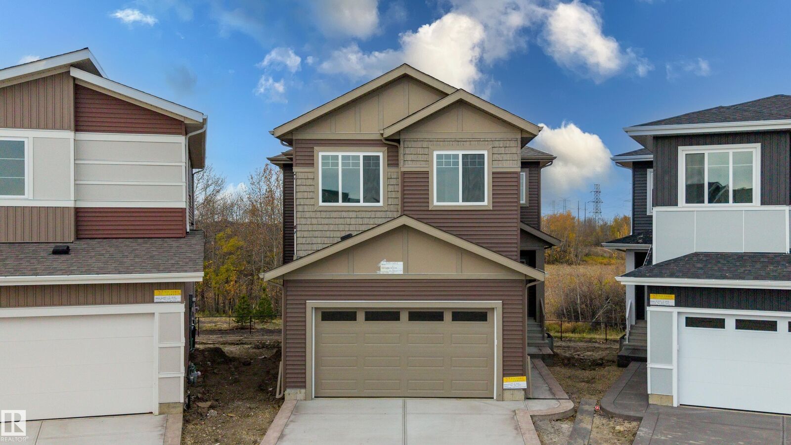 Property Photo:  2159 1 Avenue SW  AB T6X 3P6 
