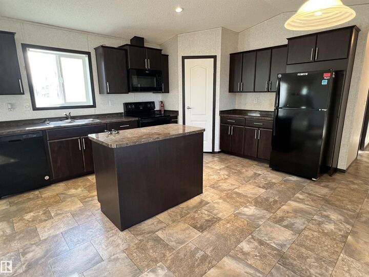 Property Photo:  3314 Rail Grade Road  AB T0E 0A0 