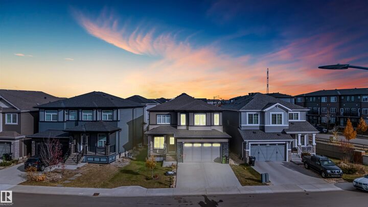 Property Photo:  8607 Mayday Wynd SW  AB T6X 2L3 