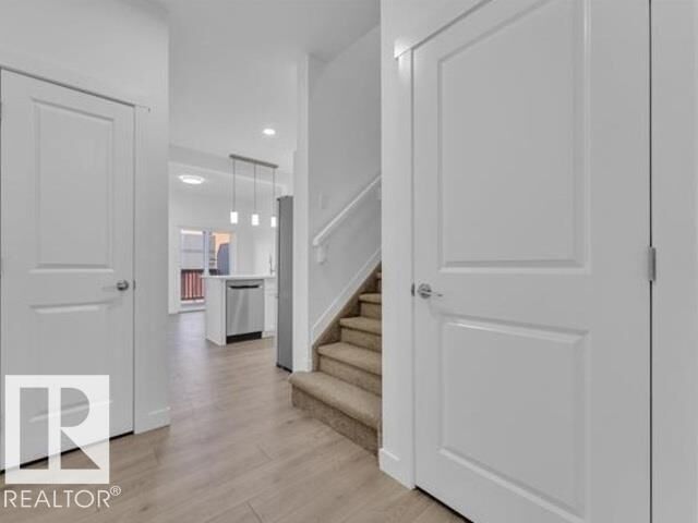 Property Photo:  2710 66 Street SW  AB T6X 3H4 