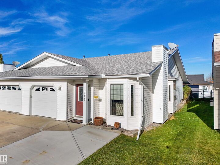 Property Photo:  3909 46 Street  AB T7A 1J5 