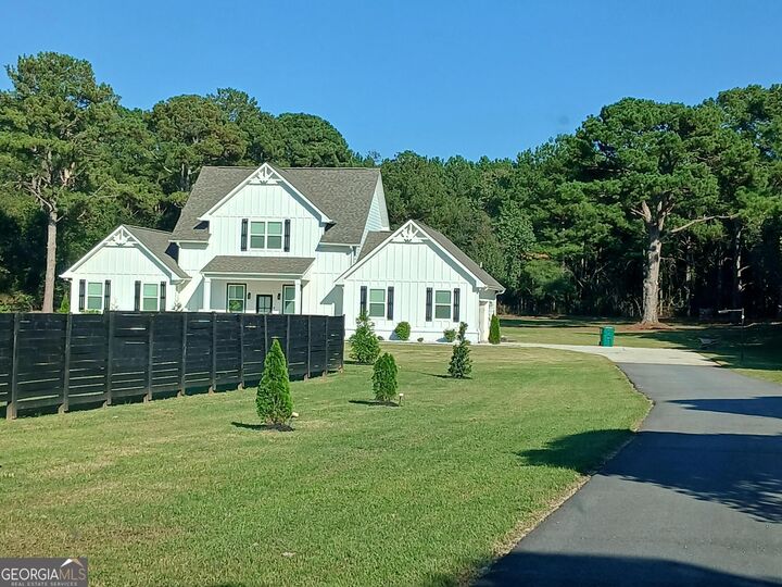Property Photo:  1081 E Lake Road  GA 30252 