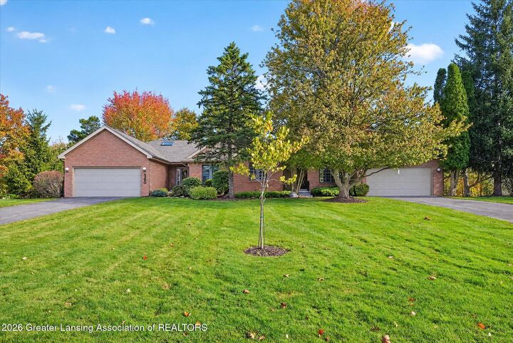 Property Photo:  5260 Golden Circle  MI 48823 