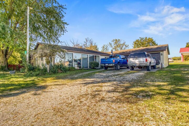Property Photo:  5222 S Groveland Drive  IN 46701 
