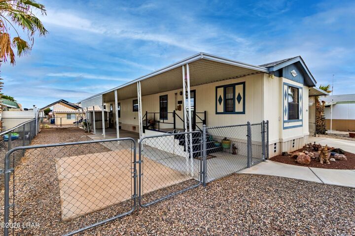 Property Photo: 1991 Havasu Garden Dr AZ 86404