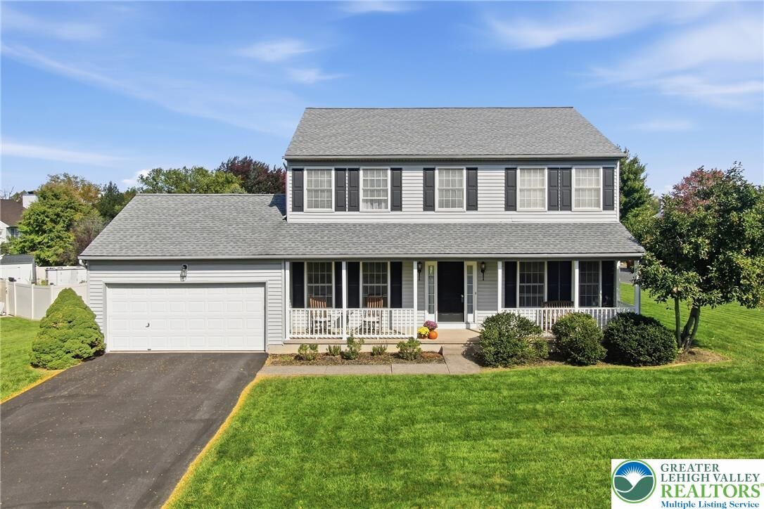 Property Photo:  2515 Steele Lane  PA 18040 