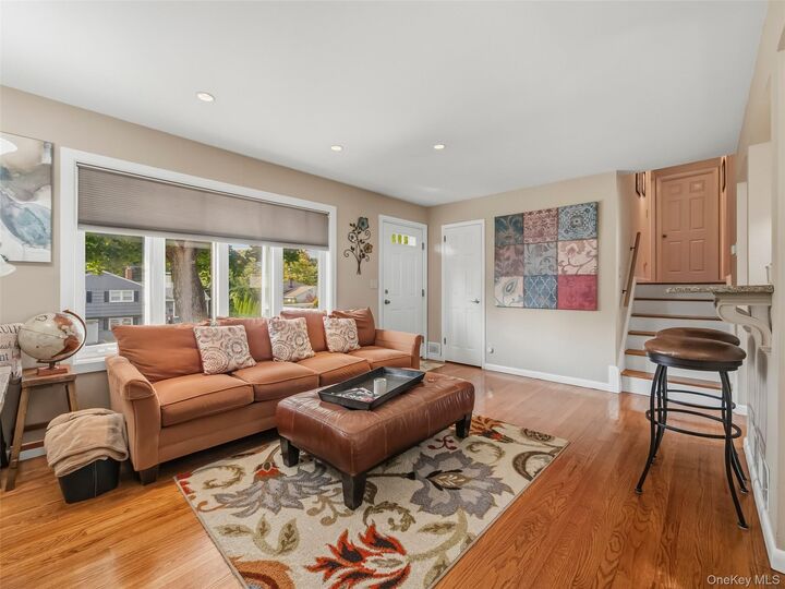 Property Photo:  2 Valley View Terrace  NY 10901 