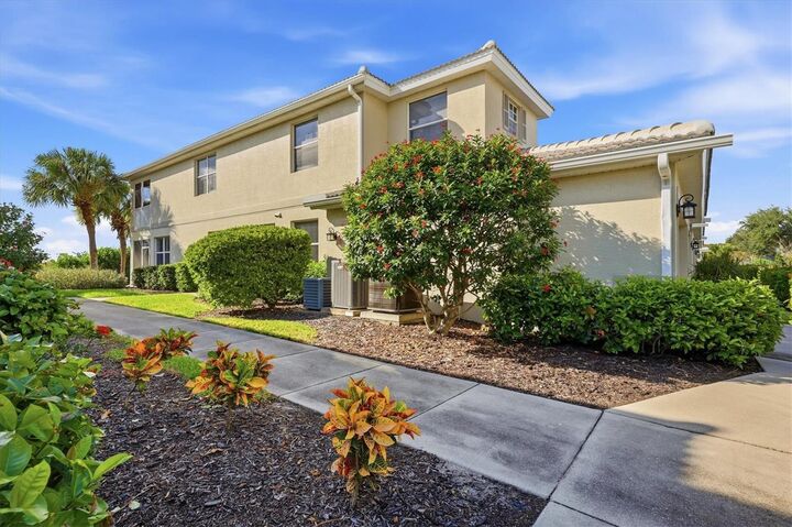Property Photo:  3333 Grand Vista Court 101  FL 33953 
