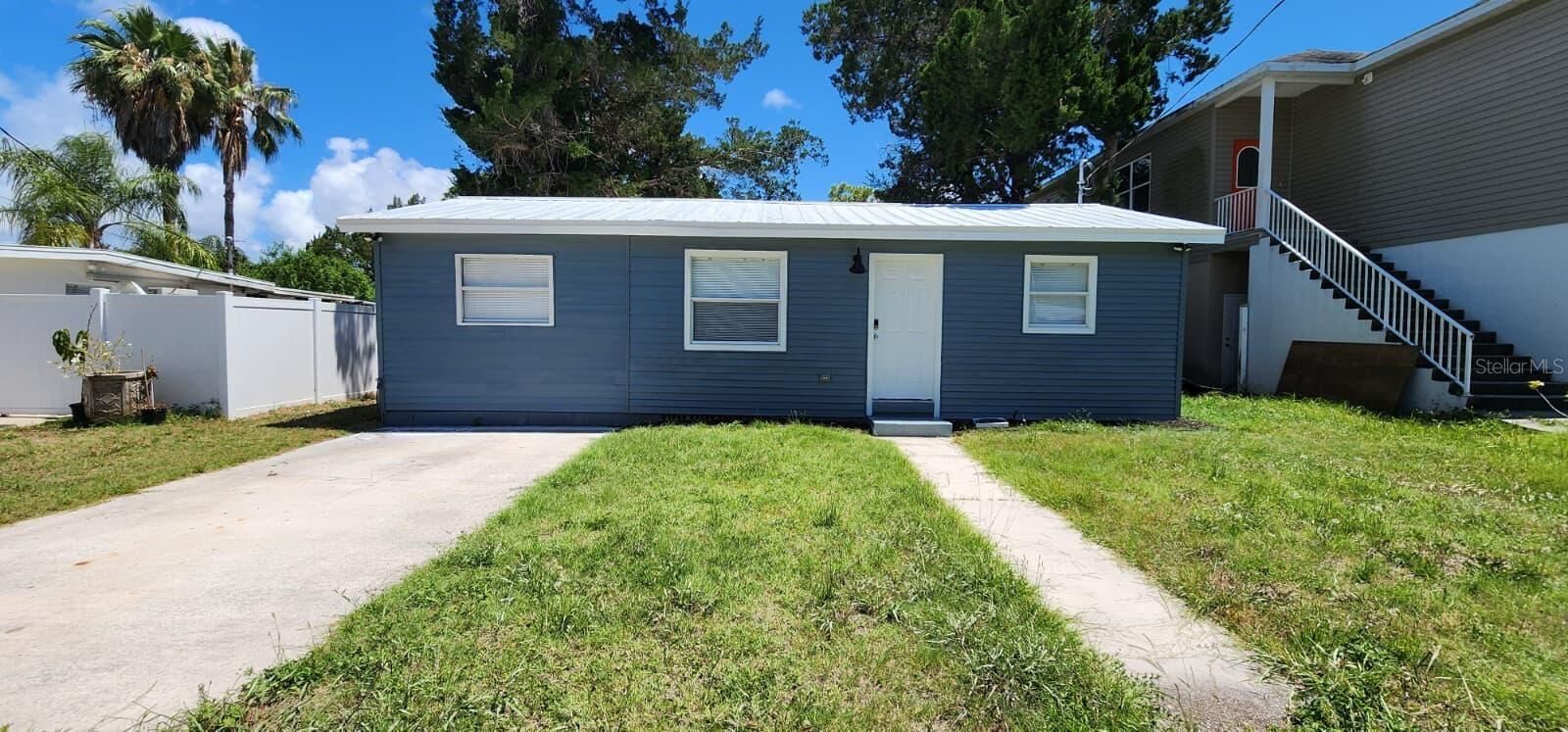 Property Photo: 7338 New York Avenue FL 34667