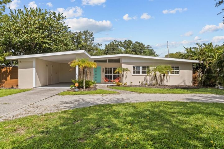 Property Photo: 2857 Wood Street FL 34237