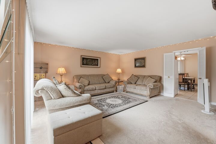 Property Photo:  9301 W Ballard Street B  IL 60016 