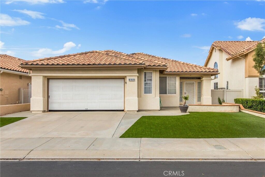 Property Photo: 1619 Fairway Oaks Avenue CA 92220