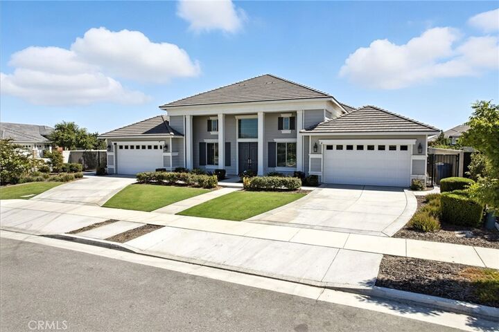 Property Photo:  12303 Hemmerling Lane  CA 93311 