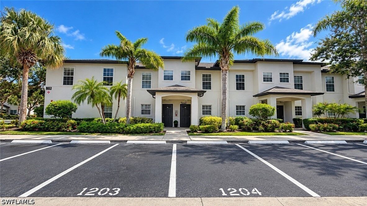 Property Photo:  9063 Gervais Circle 1204  FL 34120 