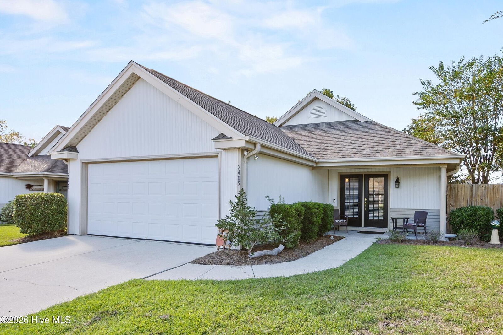 Property Photo: 2405 Sunburst Court NC 28411
