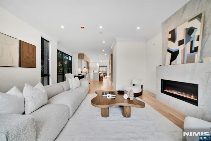 Property Photo:  470 Palisades Boulevard  NJ 07024 