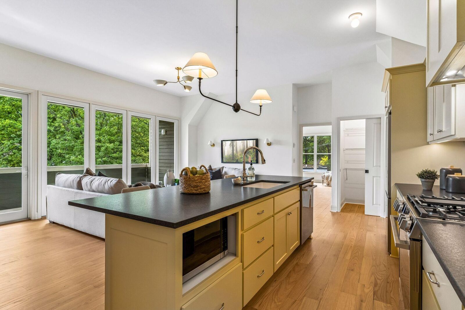 Property Photo:  3711 Colgate Avenue 2  MN 55410 