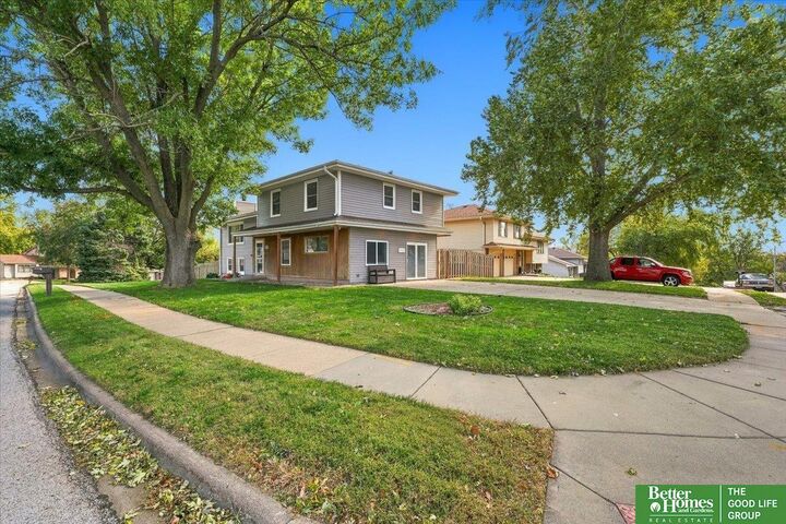 Property Photo:  5604 S 111 Street  NE 68137 