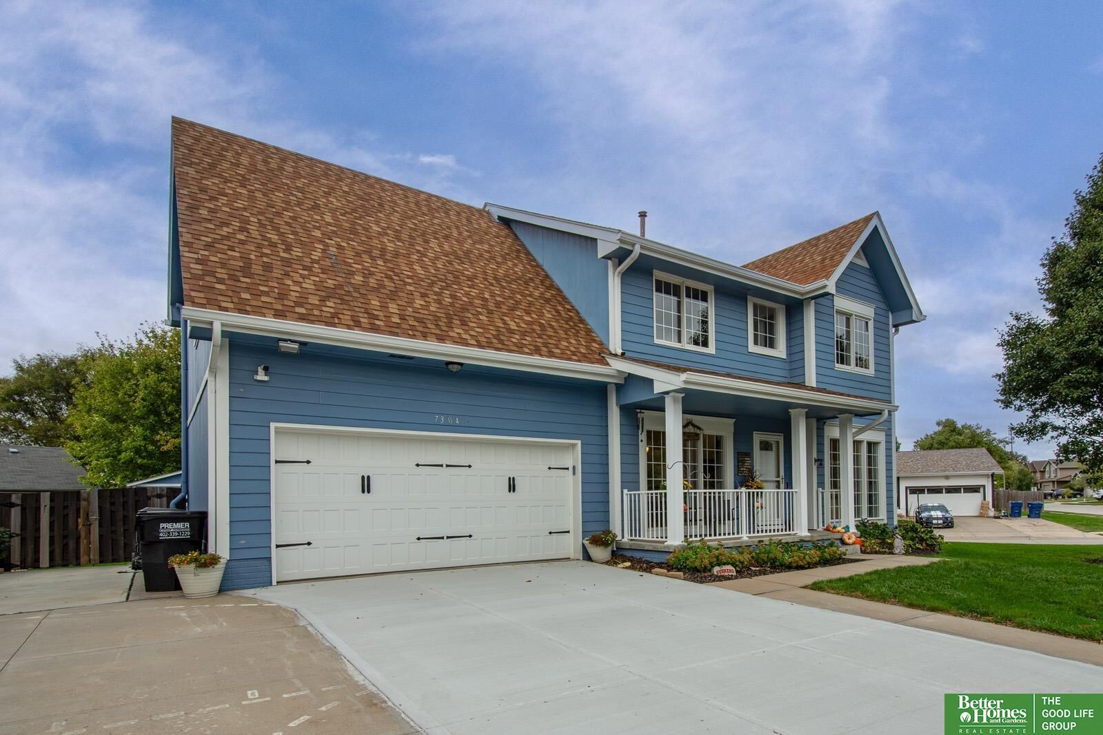 Property Photo:  7304 S 155 Street  NE 68138 