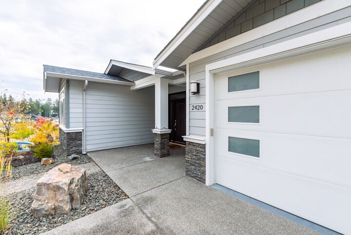 Property Photo: 2420 Tallus Heights Drive BC V4T 3M2