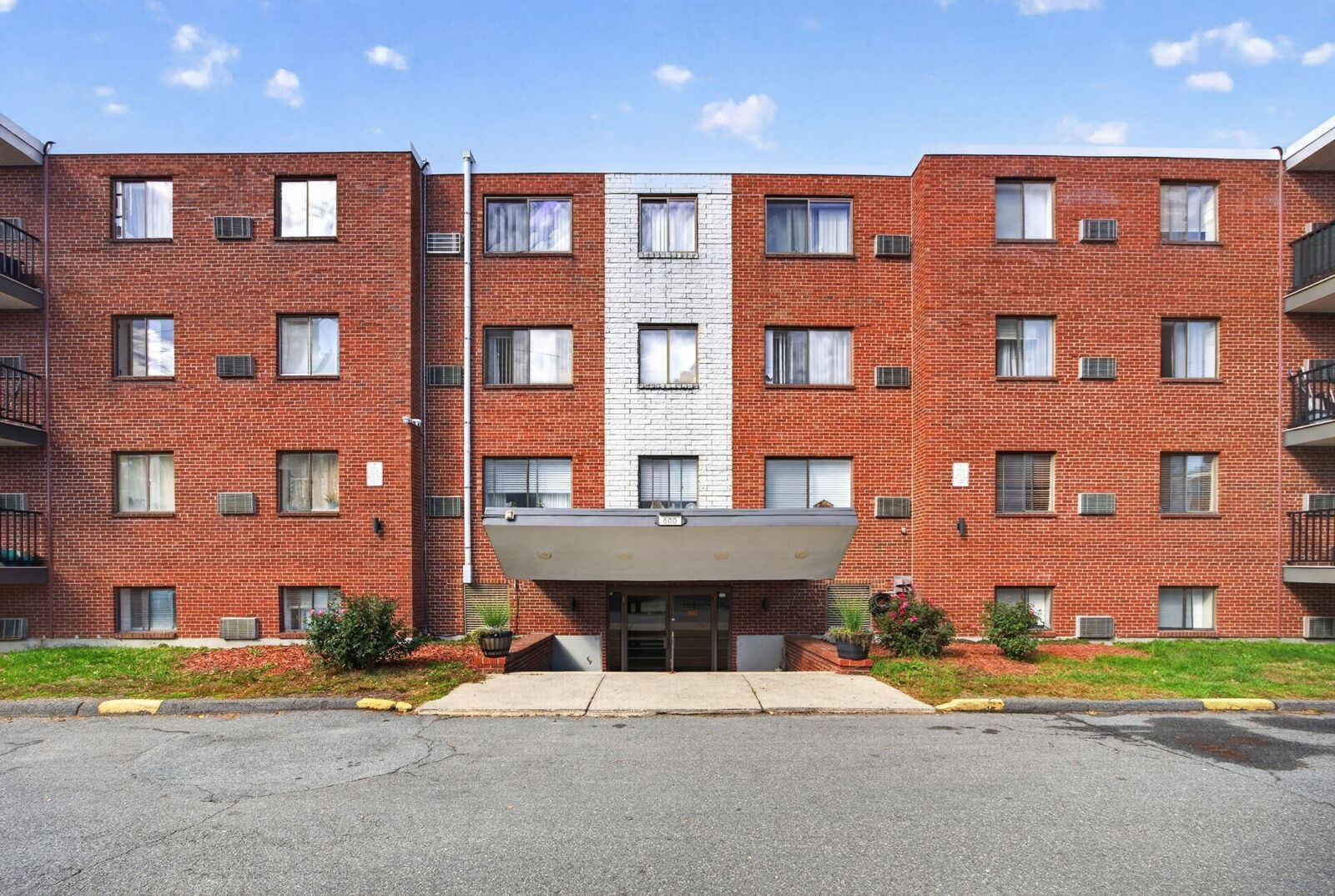 Property Photo: 800 Governors Dr 6 MA 02152