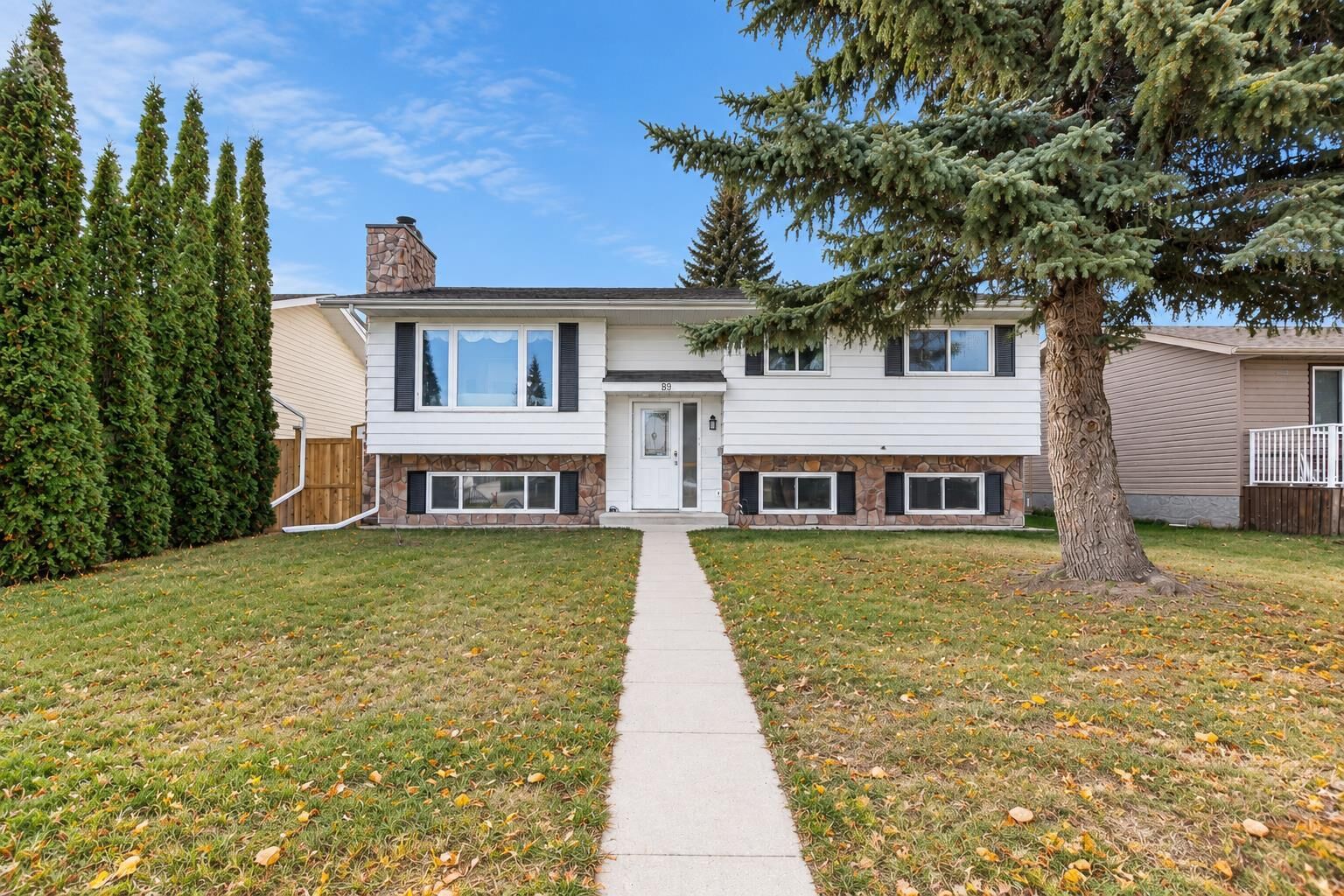 Property Photo:  88 Noble Avenue  AB T4P 2H5 