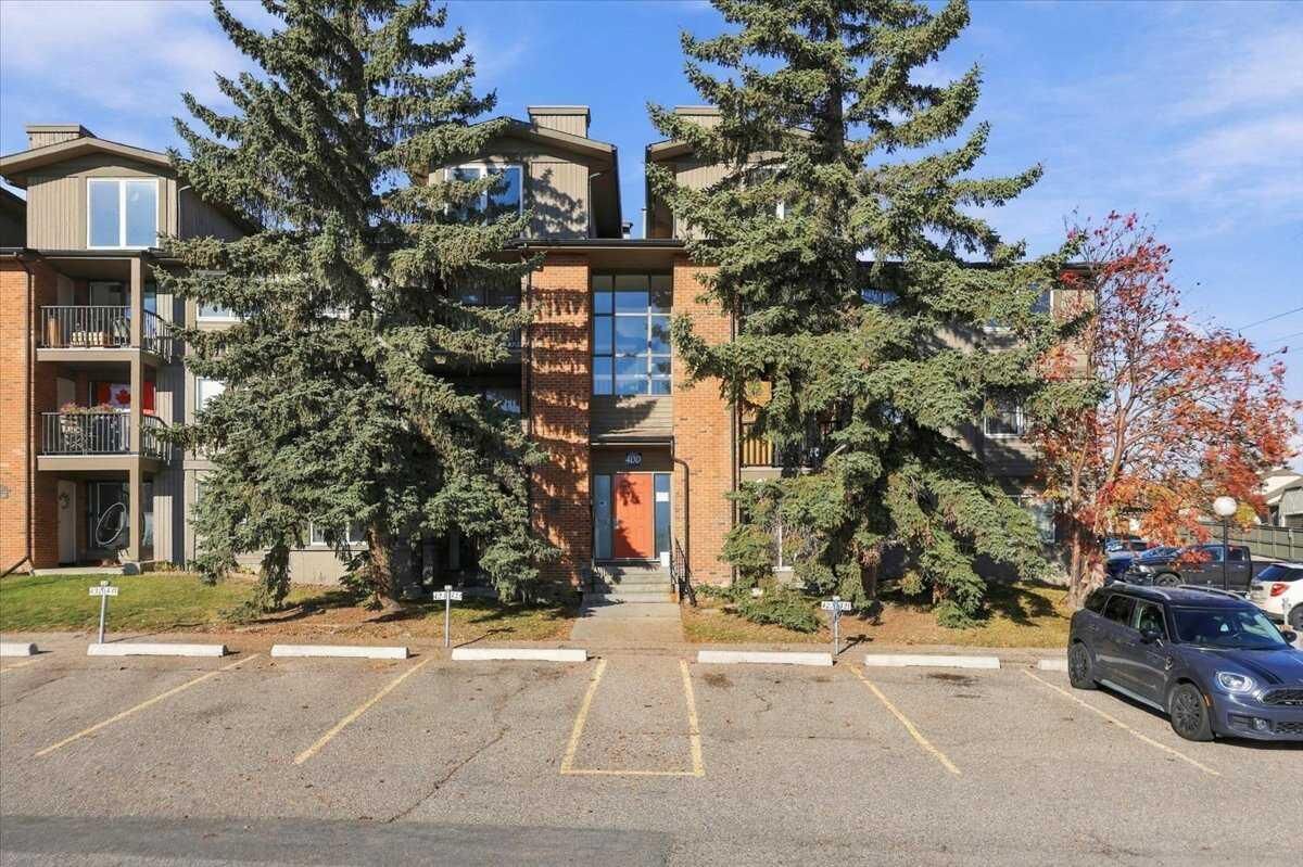 Property Photo:  6400 Coach Hill Road SW 424  AB T3H 1B8 