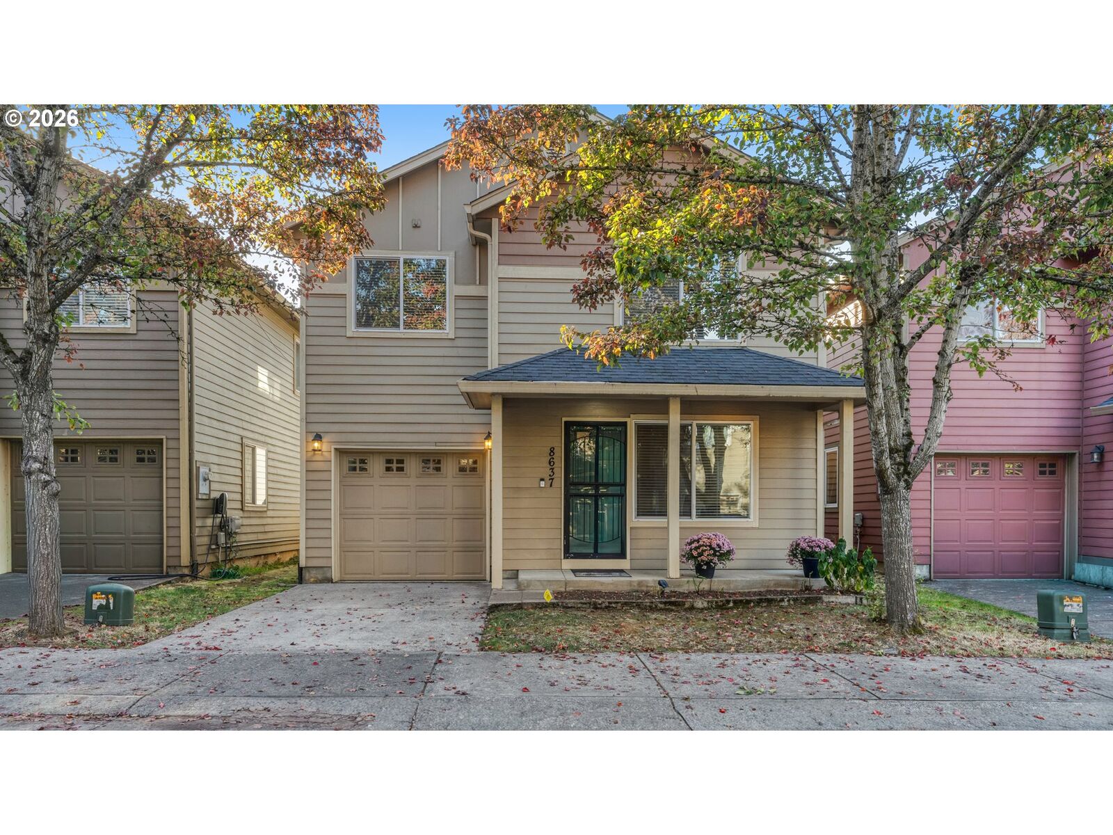 Property Photo:  8637 SE Rhone St SE  OR 97266 