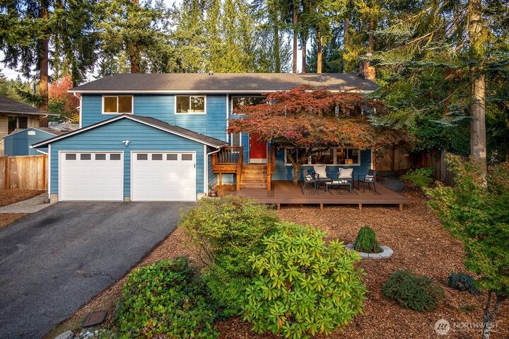 Property Photo:  17417  71st Avenue W  WA 98026 