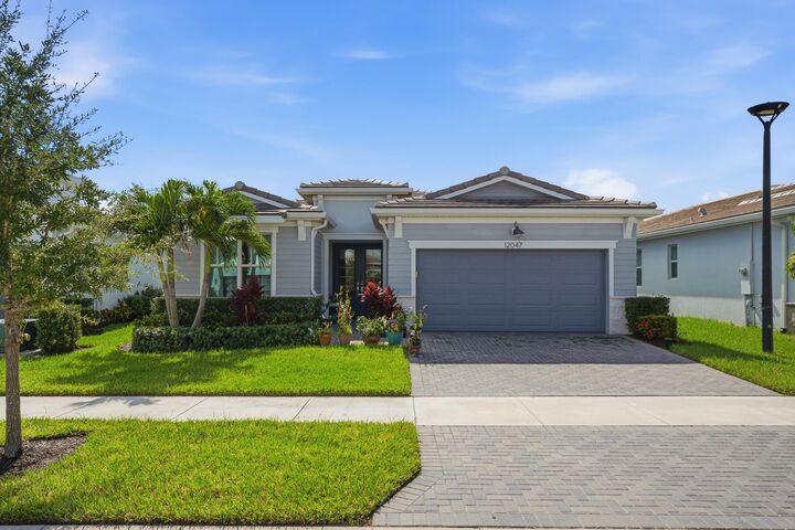 Property Photo:  12047 SW Viridian Boulevard  FL 34953 