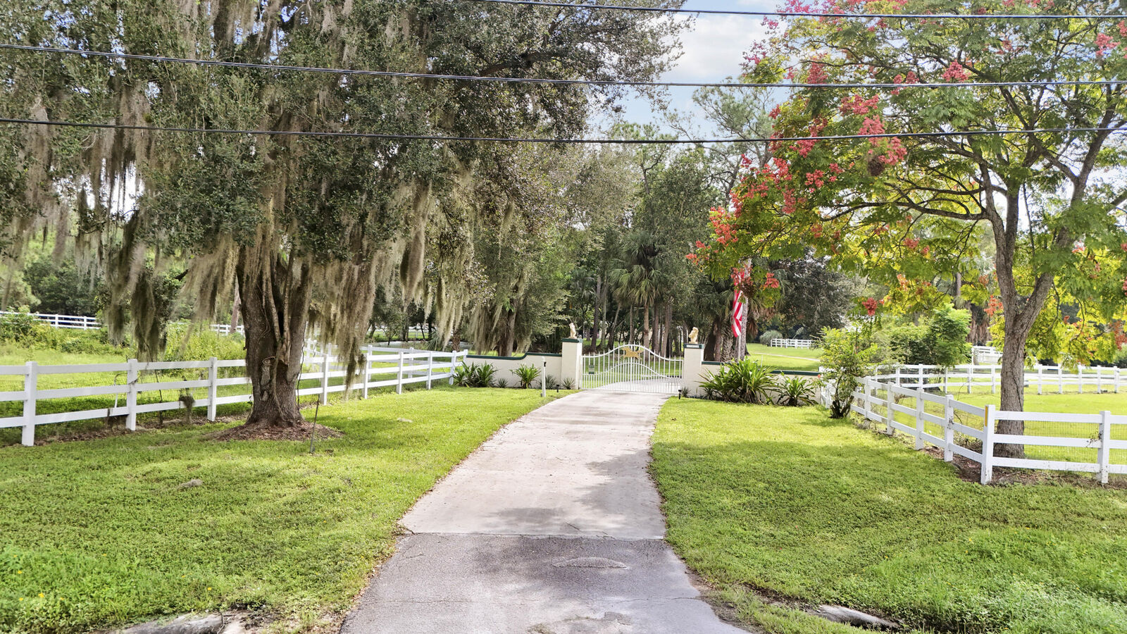 Property Photo:  17058 Alexander Run  FL 33478 