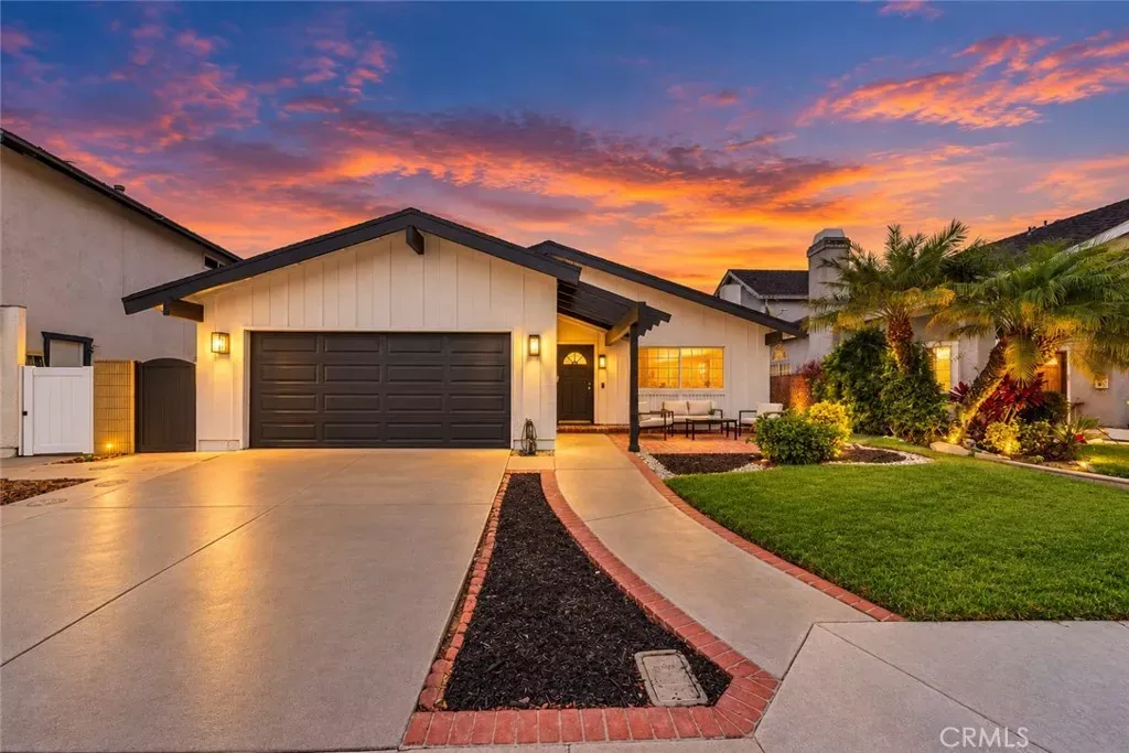 Property Photo:  5765 Midway  CA 90630 