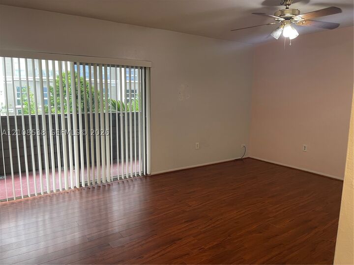 Property Photo: 8315 SW 72nd Ave 313B FL 33143