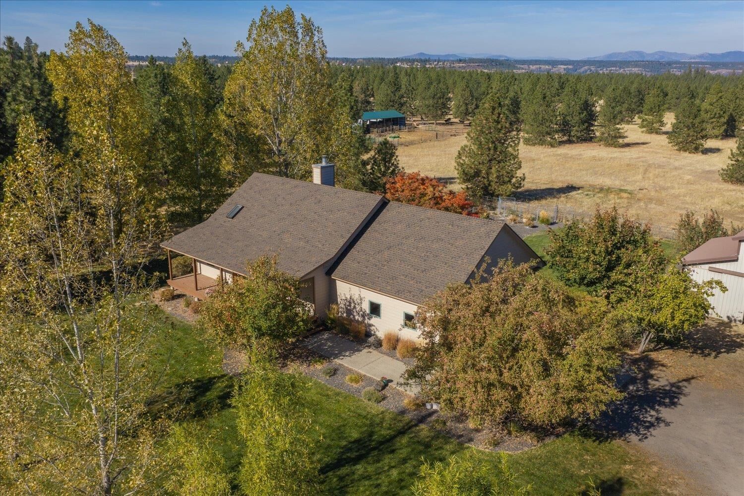 Property Photo: 11312 W Newkirk Rd WA 99224