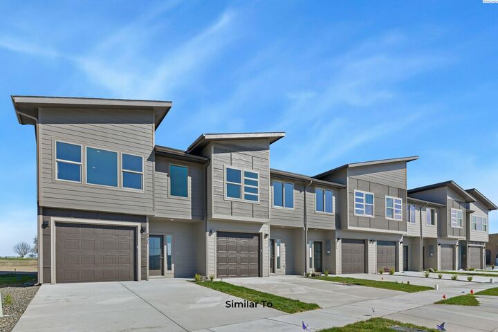 Property Photo:  4434 Road 114  WA 99301 