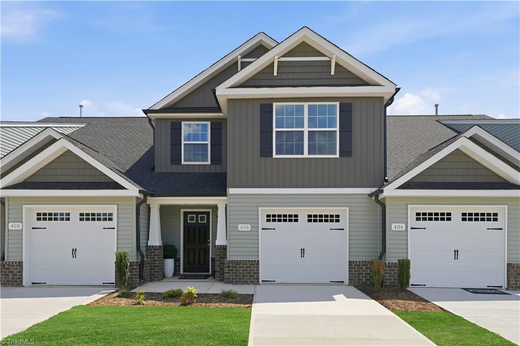 Property Photo:  110 Sienna Court  NC 27298 