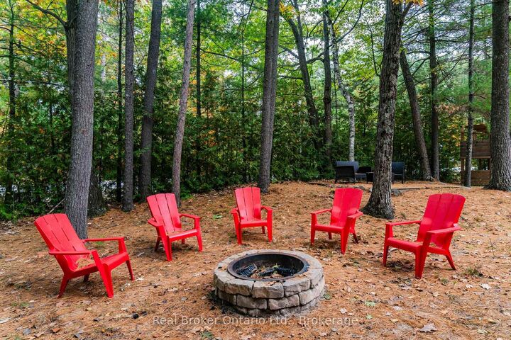 Property Photo:  1326 Tiny Beaches Road N  ON L9M 0H3 