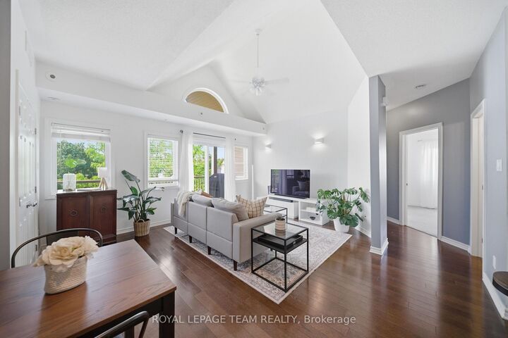 Property Photo:  165 Waterbridge Drive 9  ON K2G 7G3 