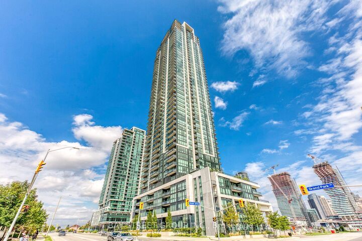 Property Photo: 3975 Grand Park Drive 3707 ON L5B 0K4