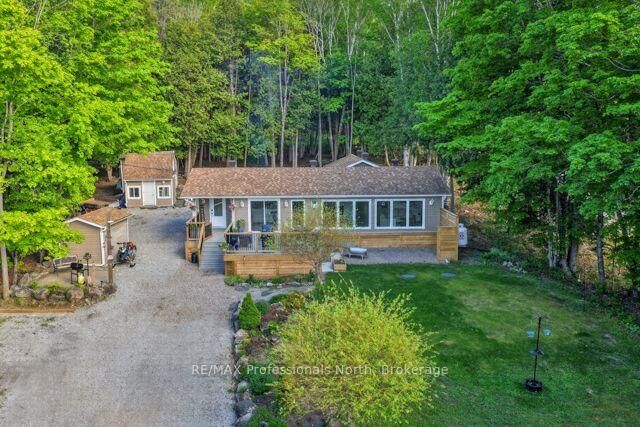 Property Photo:  1086 Providence Drive  ON K0M 1S0 
