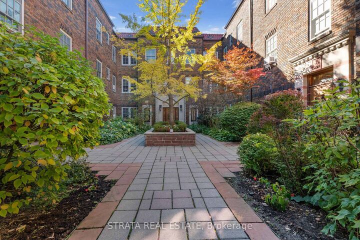Property Photo:  480 Oriole Parkway 207  ON M5P 2H8 