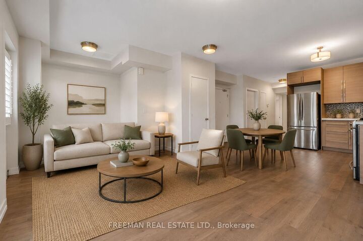 Property Photo:  12 Arlington Avenue Upper  ON M6G 3K8 