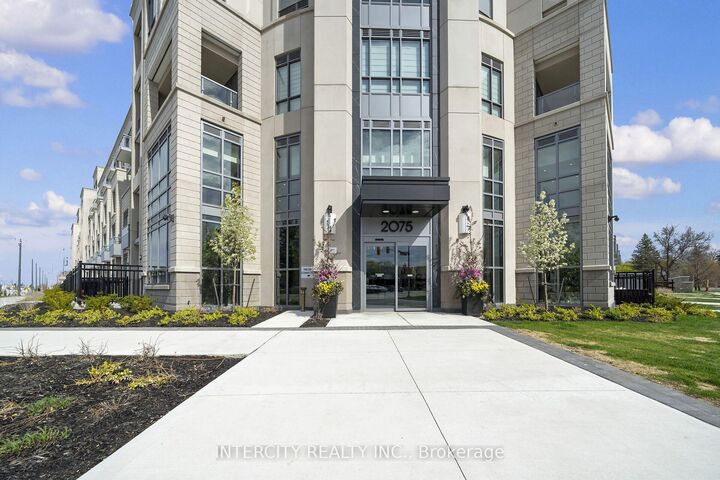 Property Photo:  2075 King Road 609  ON L7B 0R6 