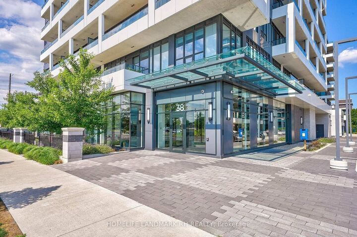 Property Photo:  38 Water Walk Drive 516  ON L3R 6M8 